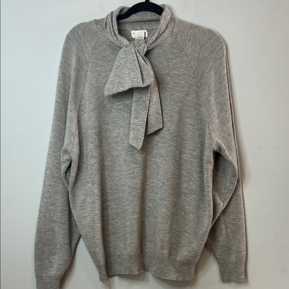 Carriage Court Vintage Women's Gray Cozy Sweater with Bow‎ Collar Detail Size 1X